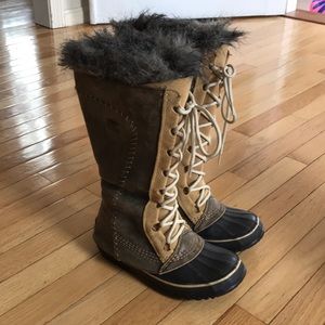 Sorel winter boots! ❄️